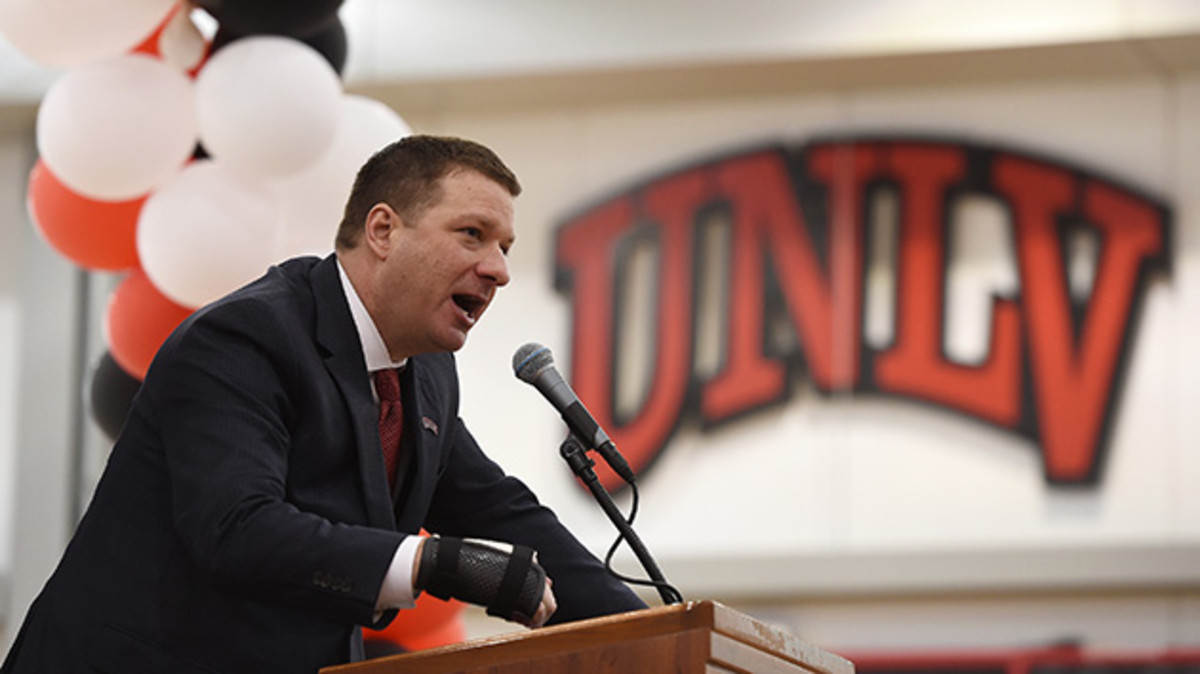 chris-beard-630-unlv.jpg